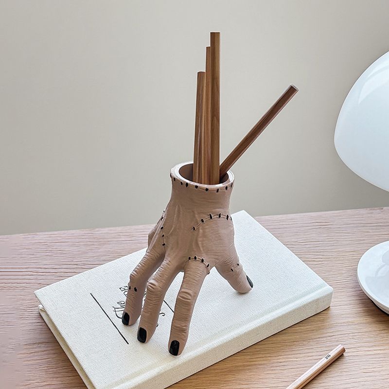 زينة يد آدمز المكسورة لعيد اله - مراجعة Nutcracker Figurine وسعره