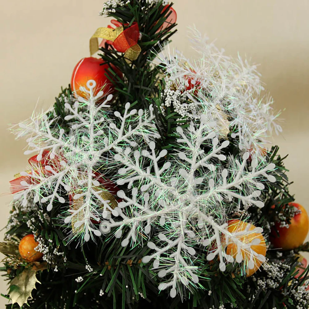30 قطعة من زينة ندف الثلج لعيد - مراجعة Christmas Tree Artificial وسعره